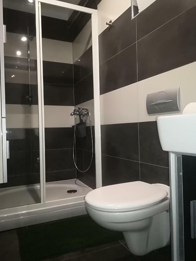 Apartman Brzovic Omis Bagian luar foto